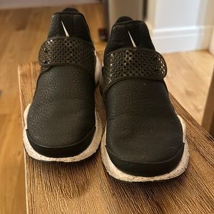 Nike Dart women’s shoes